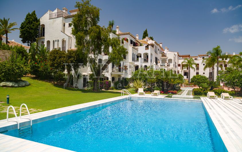 Señorio de Marbella, komplett renovierte Wohnung an der Goldenen Meile von Marbella