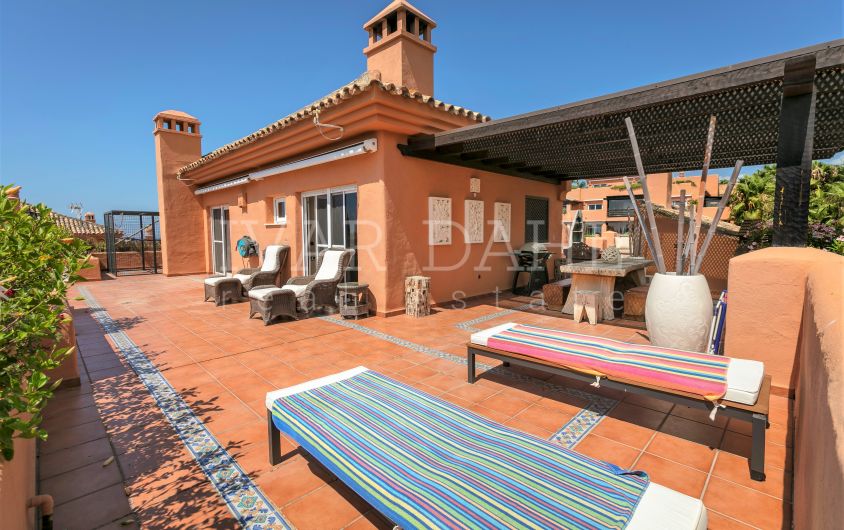 Ático dúplex de 3 dormitorios en Lagos de Sierra Blanca, Marbella, Milla de Oro