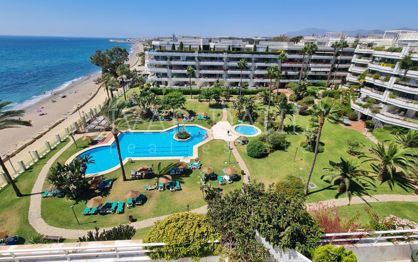 Luxury Front Line Beach Penthouse in Playa Esmeralda, Marbella, Puerto Banus
