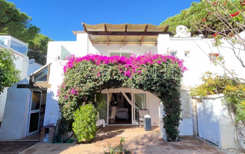 Encantadora casa adosada en Balcones de Sierra Blanca, Marbella