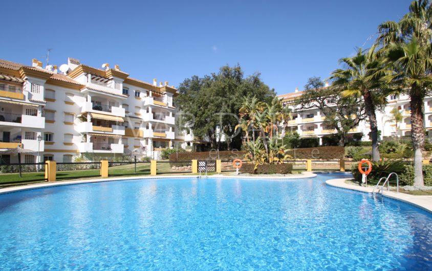 Wohnung zum Verkauf in Los Pinos de Nagueles, Marbella Goldene Meile, Málaga