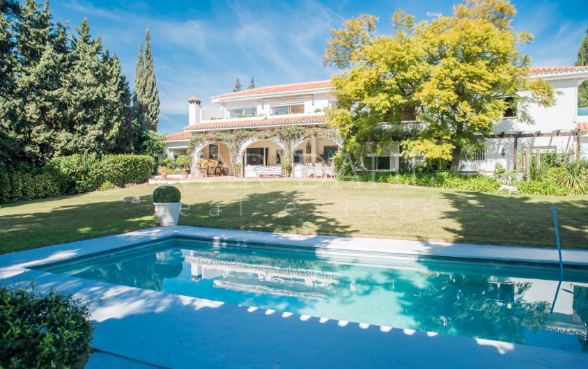 Villa zum Verkauf in Calahonda, Mijas Costa, Malaga