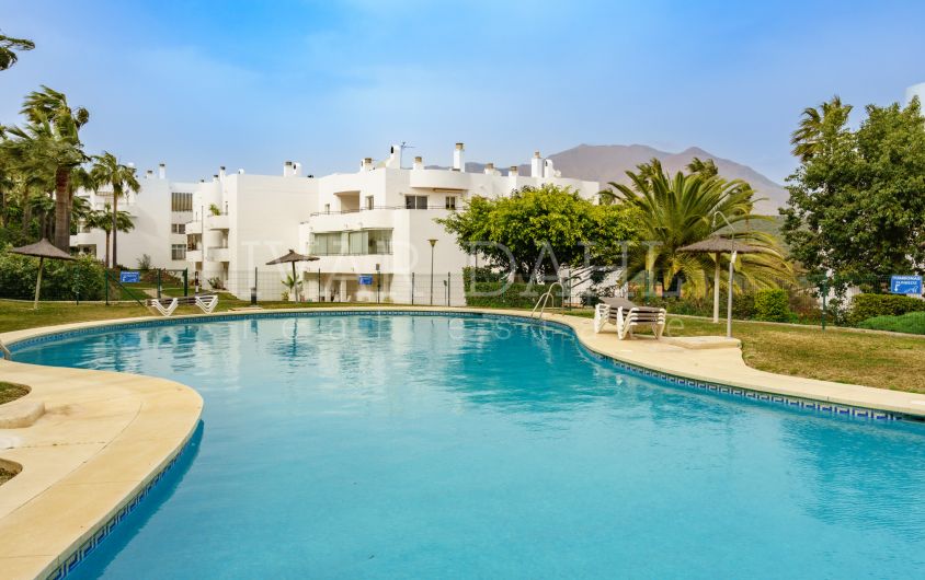 Apartment for sale in Urb. Los Pintores, Estepona Golf