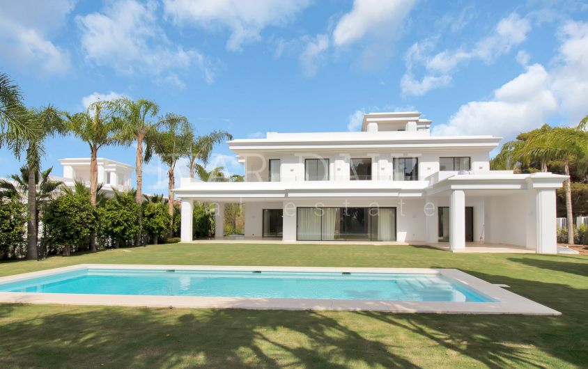 EXCLUSIVAS VILLAS INDEPENDIENTES EN CLUB LOMAS DE MARBELLA