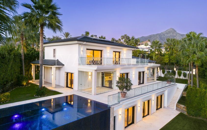 Villa Maria in Los Naranjos, Nueva Andalucia