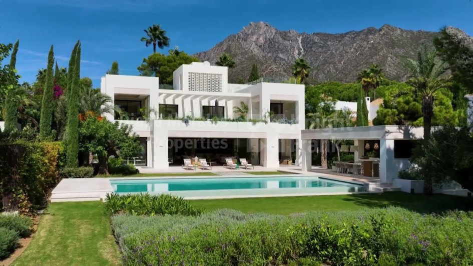 Villa zum Verkauf in Altos Reales, Marbella Goldene Meile