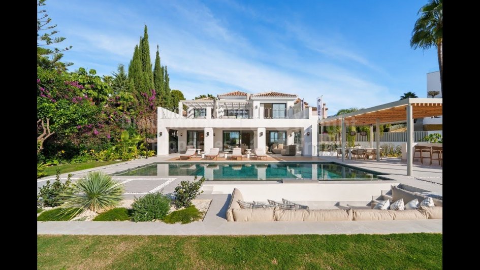 Villa for sale in La Quinta, Benahavis