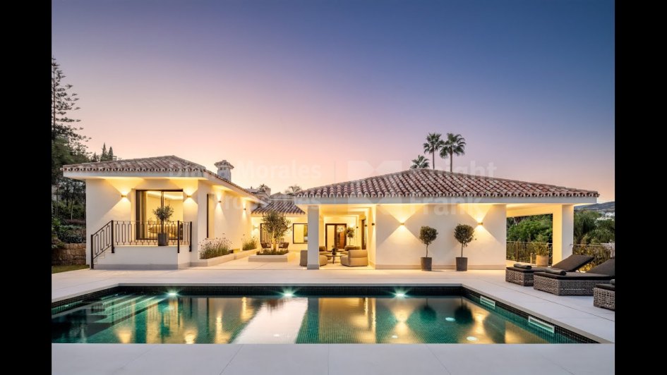 Villa zum Verkauf in Las Brisas, Nueva Andalucia