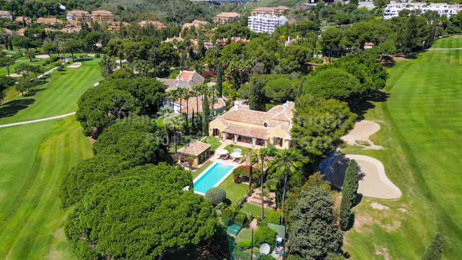 Villa zum Verkauf in Marbella Ost, Marbella