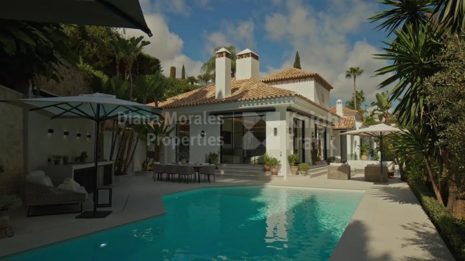 Villa à vendre à El Herrojo, Benahavis
