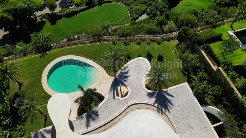 Villa en venta en Finca Cortesin, Casares