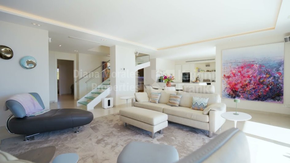Duplex Penthouse for sale in Monte Paraiso, Marbella Golden Mile