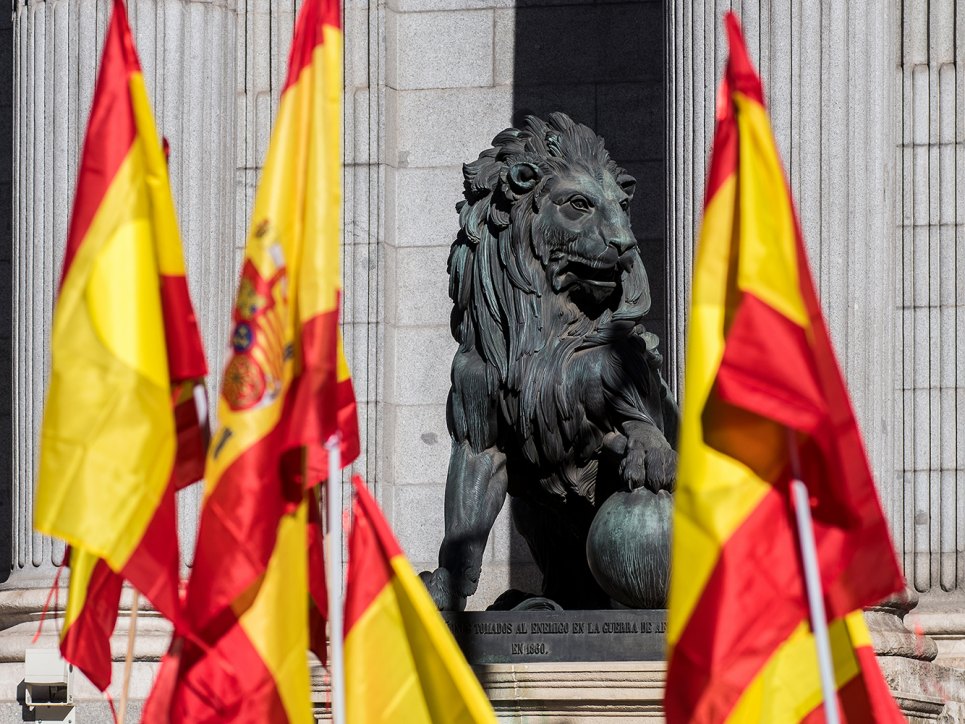 Cambios en la legislación para propietarios no pertenecientes a la UE