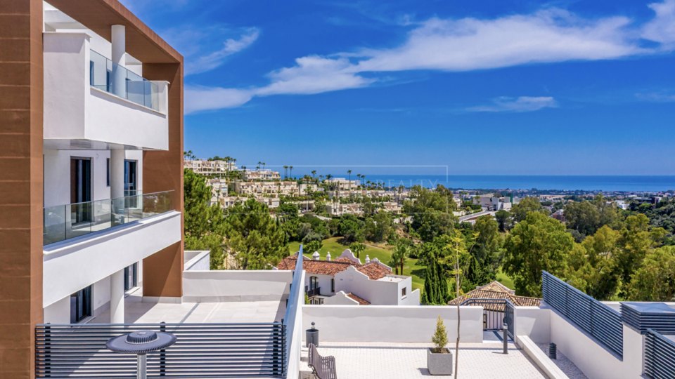Benahavis, Lovely apartment in a new development in La Quinta