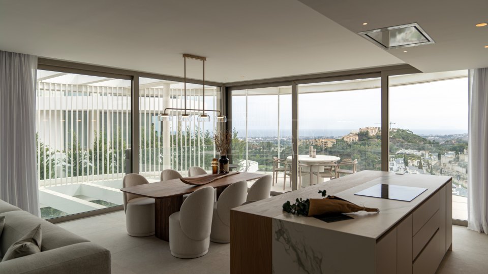 Benahavis, Penthouse unique avec vue panoramique sur la mer