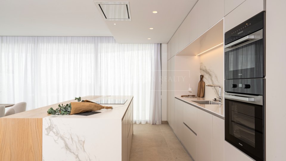 Benahavis, Penthouse unique avec vue panoramique sur la mer