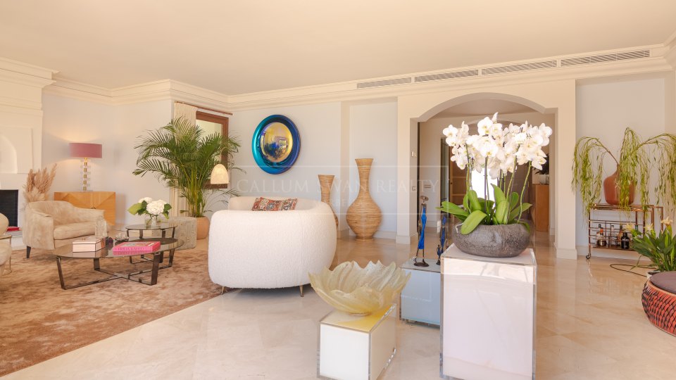 Marbella Golden Mile, Preciosa villa familiar con encanto andaluz en Balcones de Sierra Blanca