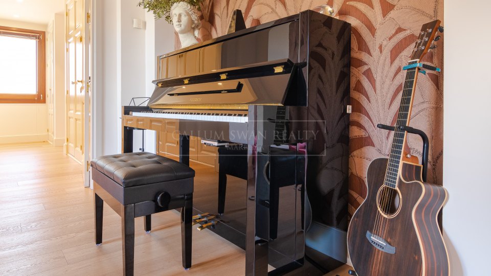 Marbella Golden Mile, Preciosa villa familiar con encanto andaluz en Balcones de Sierra Blanca