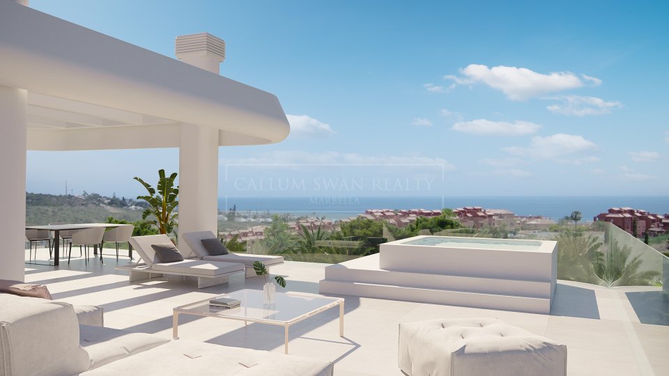 Estepona, Brand new apartment in a luxury gated complex in Estepona