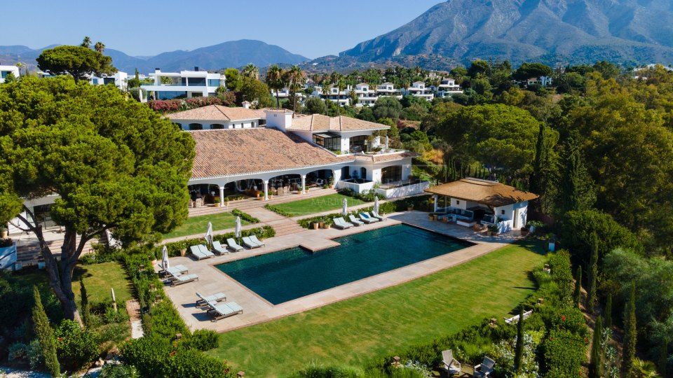Marbella Golden Mile, Golden Mile, impressive mansion with panoramic sea views