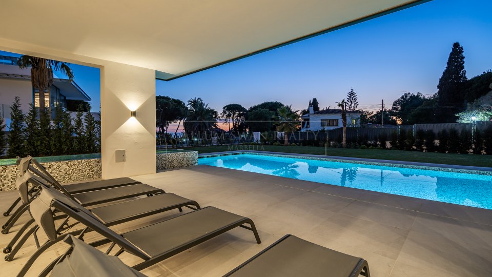 Marbella Golden Mile, Impresionante villa moderna con vistas al mar en la Milla de Oro de Marbella