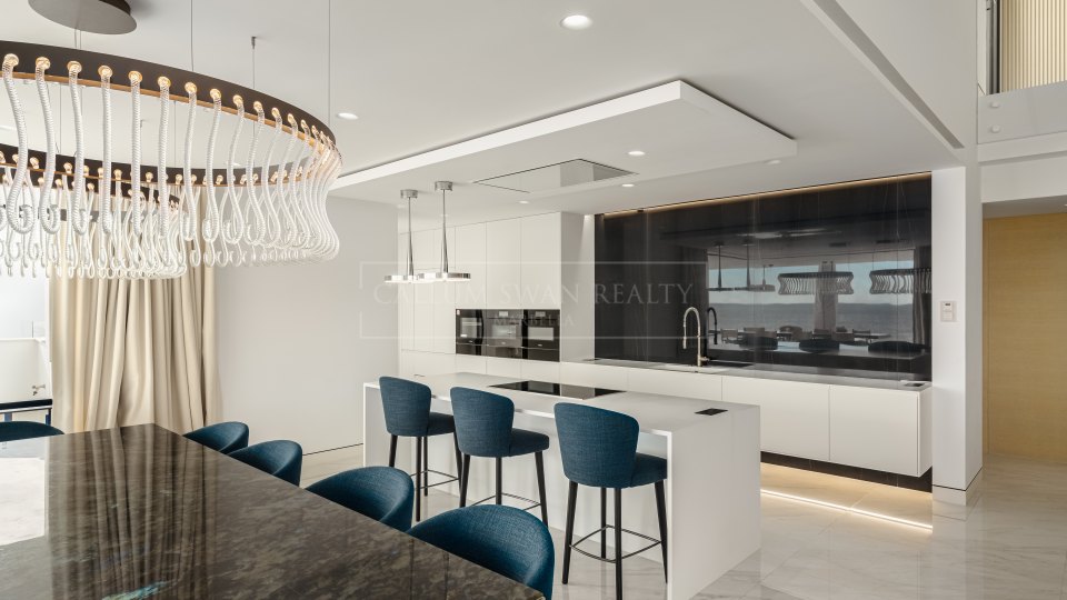 Penthouses for sale in Estepona Callum Swan