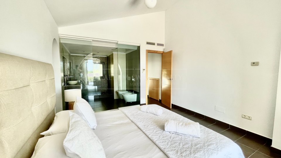 Marbella Golden Mile, Bonita villa privada en la Milla de Oro