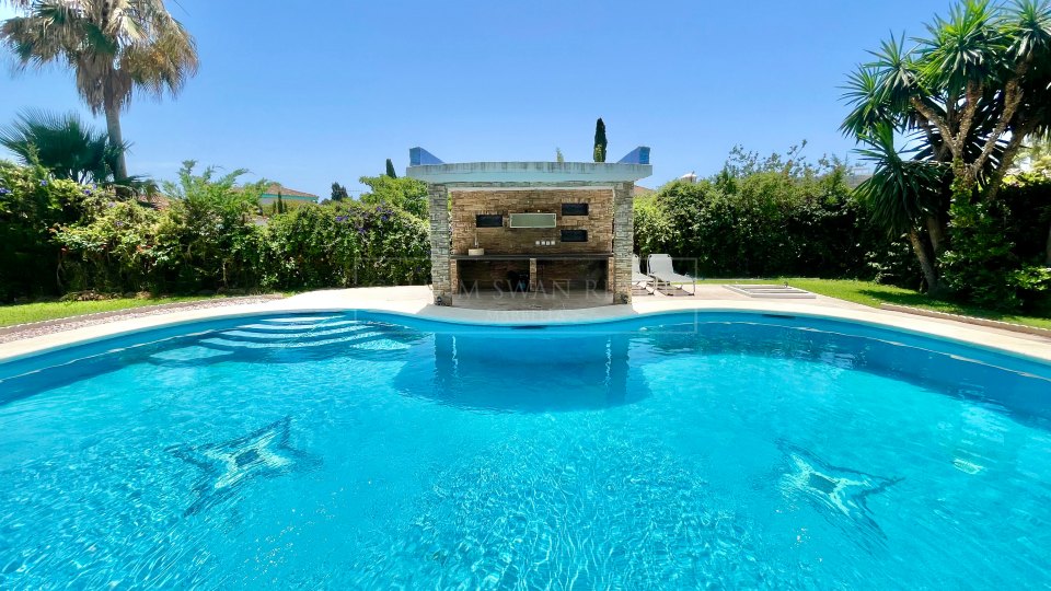 Marbella Golden Mile, Bonita villa privada en la Milla de Oro