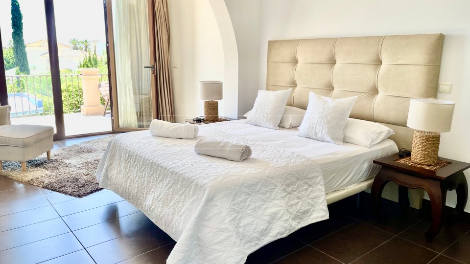 Marbella Golden Mile, Bonita villa privada en la Milla de Oro