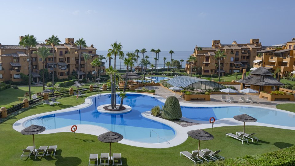 Estepona, Superbe appartement en bord de mer à Granados del Mar