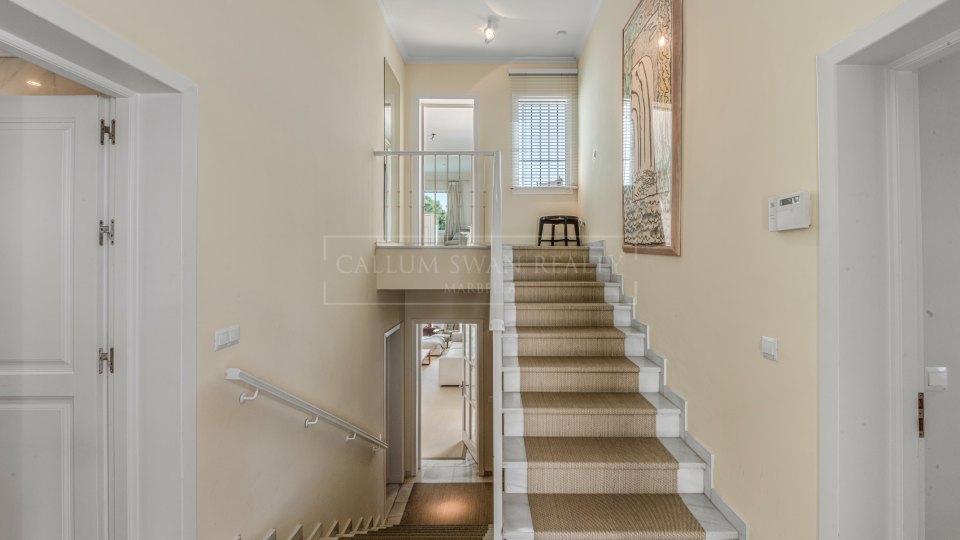 Marbella Golden Mile, Preciosa villa familiar con impresionantes vistas al mar en Cascada de Camoján