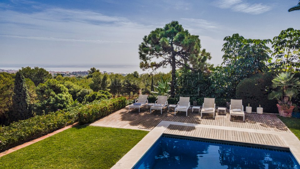 Marbella Golden Mile, Preciosa villa familiar con impresionantes vistas al mar en Cascada de Camoján