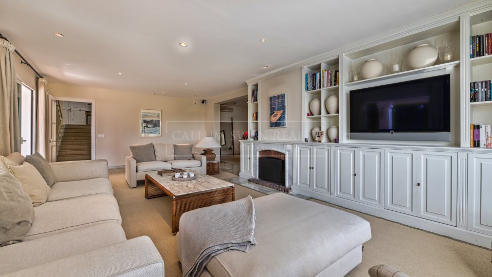 Marbella Golden Mile, Preciosa villa familiar con impresionantes vistas al mar en Cascada de Camoján