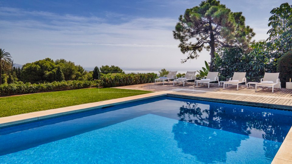Marbella Golden Mile, Preciosa villa familiar con impresionantes vistas al mar en Cascada de Camoján