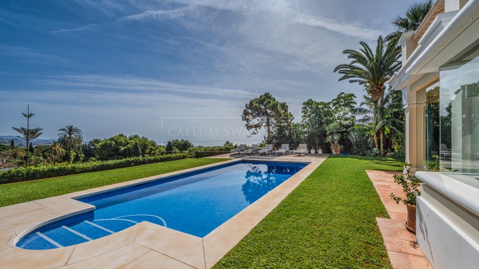 Marbella Golden Mile, Preciosa villa familiar con impresionantes vistas al mar en Cascada de Camoján