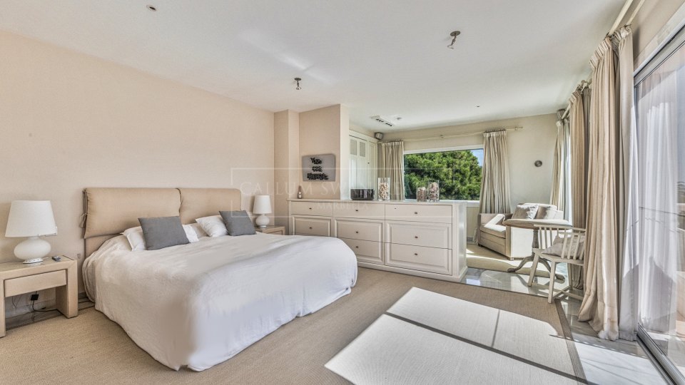 Marbella Golden Mile, Preciosa villa familiar con impresionantes vistas al mar en Cascada de Camoján