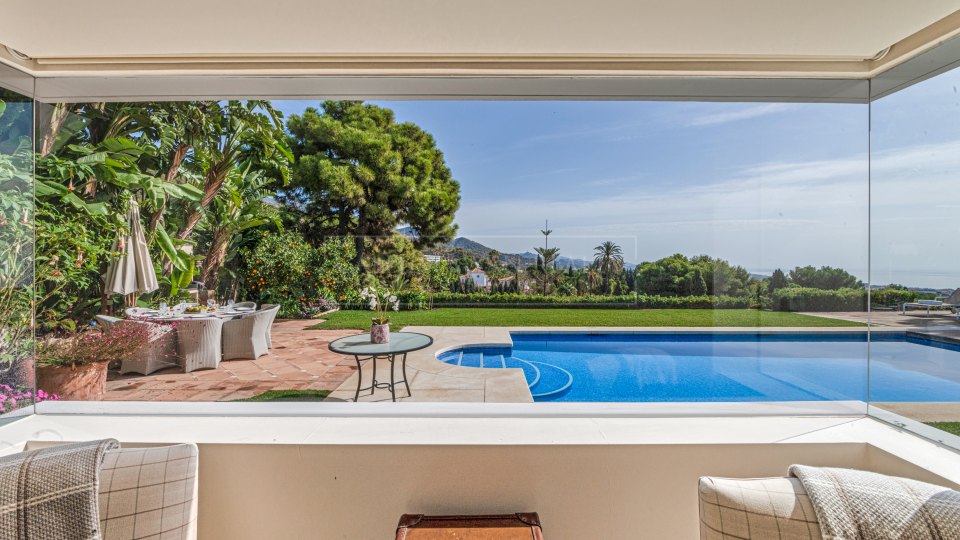 Marbella Golden Mile, Preciosa villa familiar con impresionantes vistas al mar en Cascada de Camoján