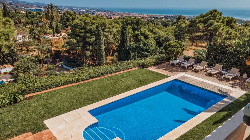 Marbella Golden Mile, Preciosa villa familiar con impresionantes vistas al mar en Cascada de Camoján