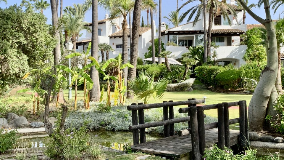 Estepona, Maison mitoyenne en bord de mer à vendre à Costalita