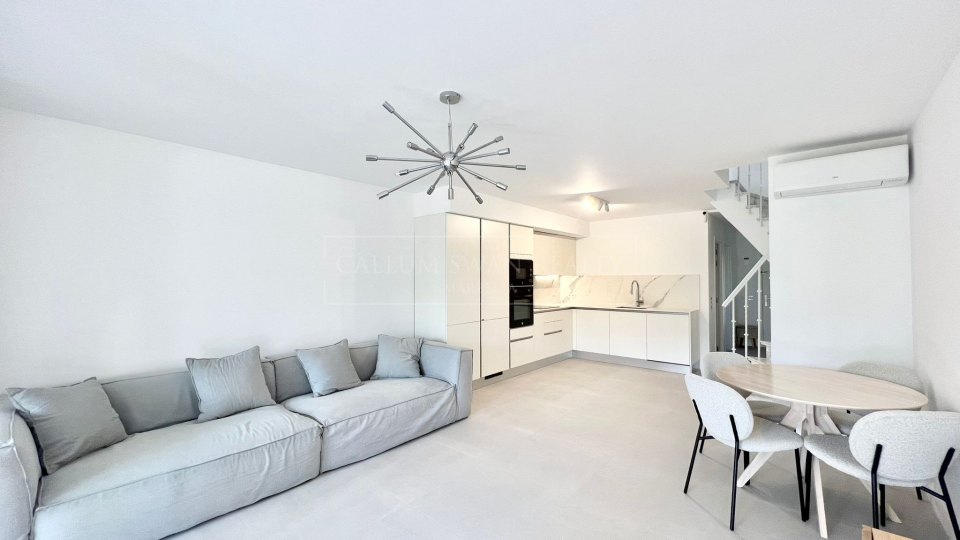 Estepona, Maison mitoyenne en bord de mer à vendre à Costalita