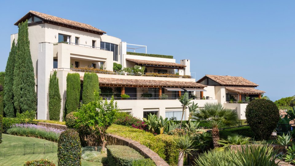 Marbella Golden Mile, Apartamento en la Milla de Oro con vistas al mar