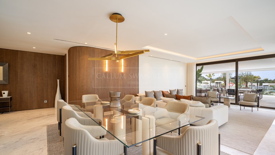 Marbella Golden Mile, Apartamento dúplex diseñado por Fendi en Epic, Milla de Oro