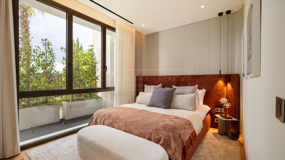 Marbella Golden Mile, Apartamento dúplex diseñado por Fendi en Epic, Milla de Oro