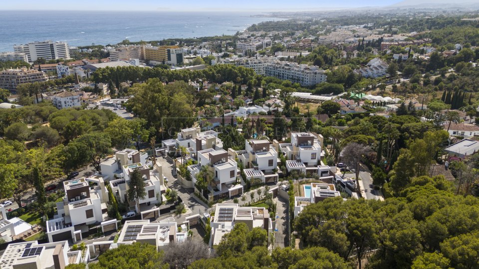 Marbella Golden Mile, Modern Villa with Sea Views on Marbella’s Golden Mile