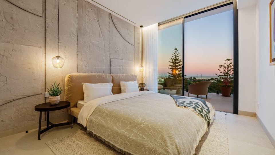 Benahavis, Luxury villa in exclusive gated community in La Quinta, Benahavís