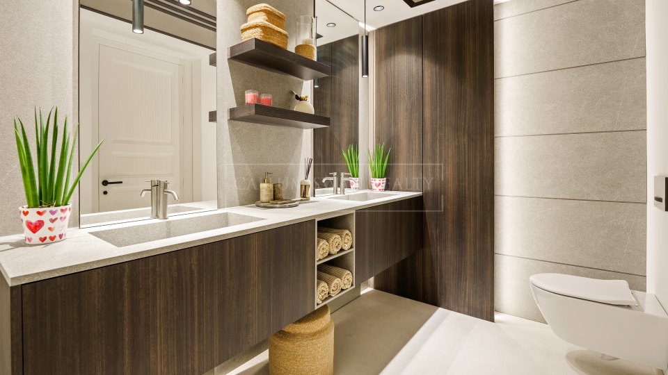 Benahavis, Luxury villa in exclusive gated community in La Quinta, Benahavís