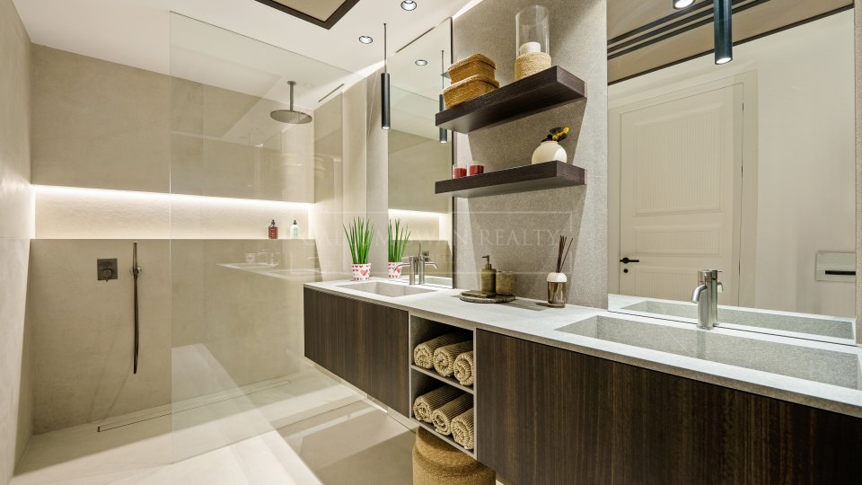 Benahavis, Luxury villa in exclusive gated community in La Quinta, Benahavís