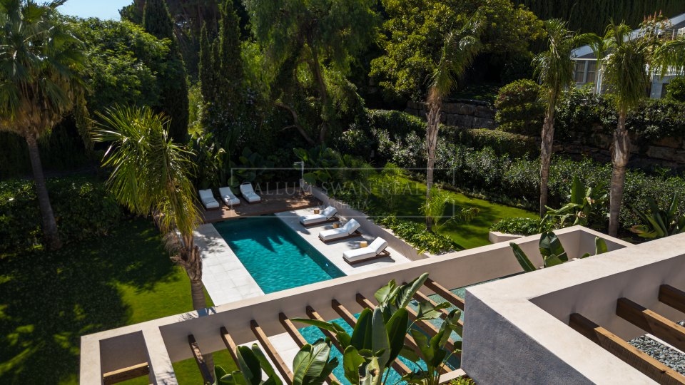 Nueva Andalucia, Villa moderne en construction dans la vallée de golf de Nueva Andalucia