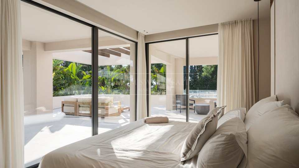 Nueva Andalucia, Villa moderne en construction dans la vallée de golf de Nueva Andalucia