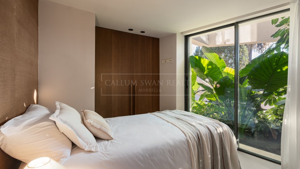 Nueva Andalucia, Villa moderne en construction dans la vallée de golf de Nueva Andalucia